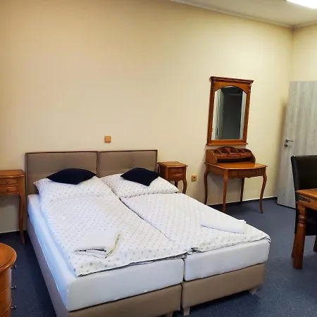 Gæstehus Koruna Teplice nad Metují