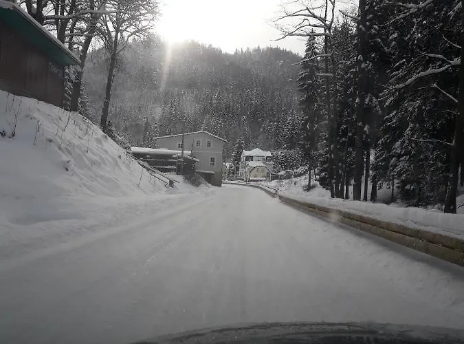 Πανσιόν Koruna Teplice nad Metují